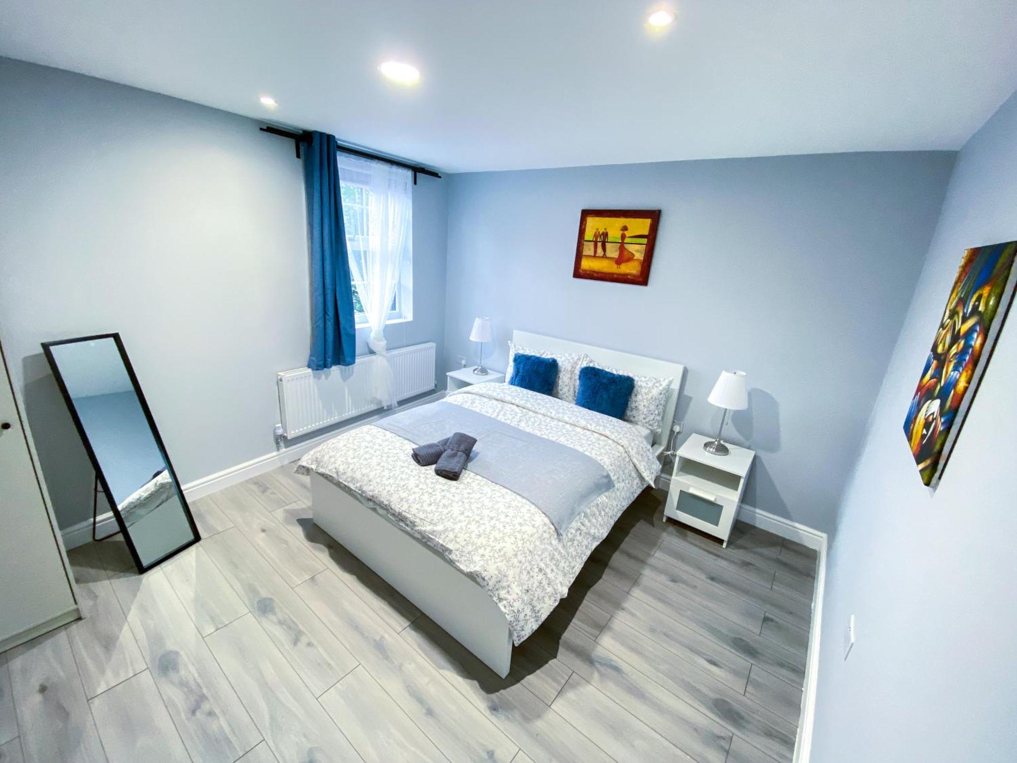 Appartement Spacious 2-bedroom Flat In - F3