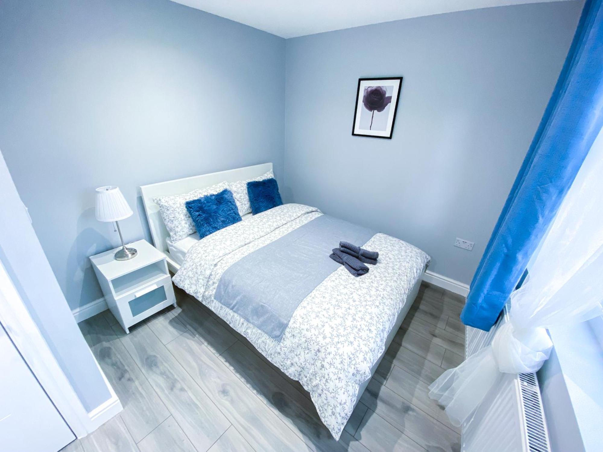 Spacious 2-bedroom Flat In - F3 Appartement Londen