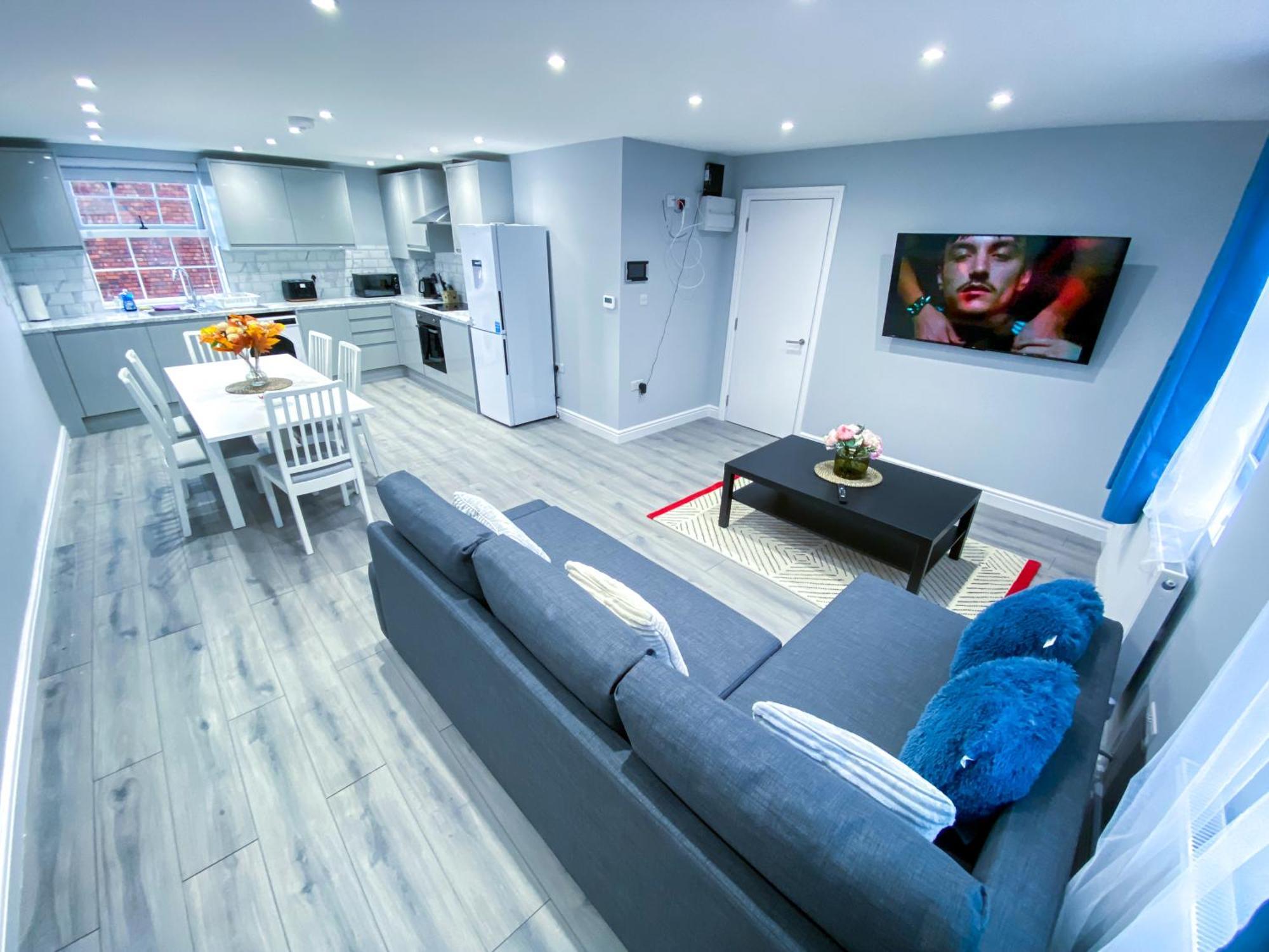 Spacious 2-bedroom Flat In - F3 Appartement Londen