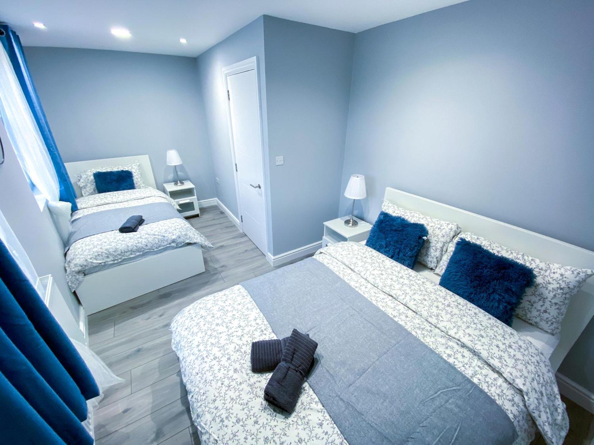 Spacious 2-bedroom Flat In - F3 * Londen